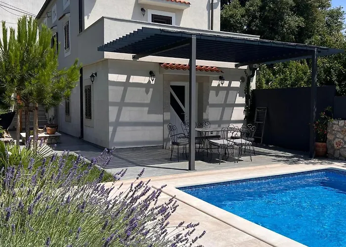 Palma Villa *